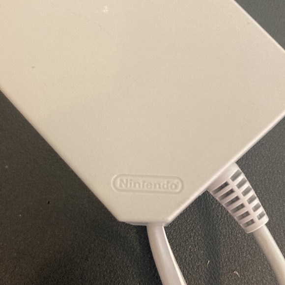 Wii power cord for Wii console. - Picture 3 of 4